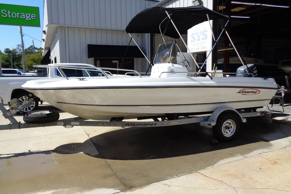 19-ft-Triumph-2004-190 Bay- North Myrtle Beach South Carolina United States  yacht for sale