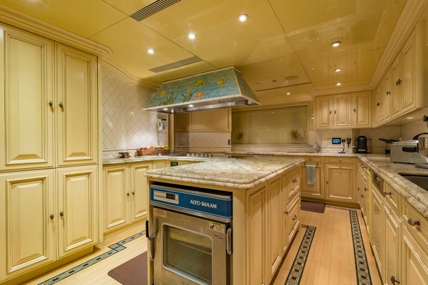 I LOVE THIS BOAT 145ft Christensen Yacht For Sale