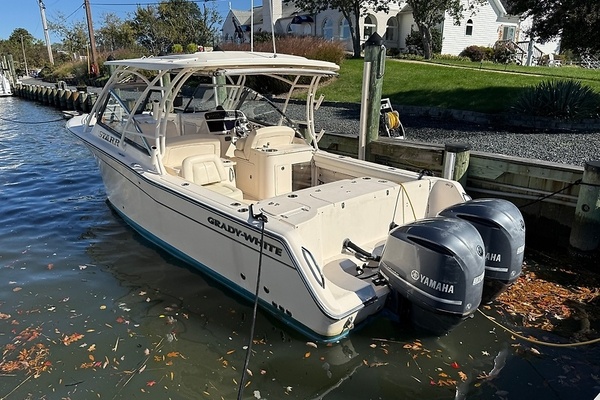 Starr 30ft Grady White Yacht For Sale