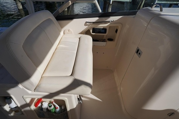 Starr 30ft Grady White Yacht For Sale