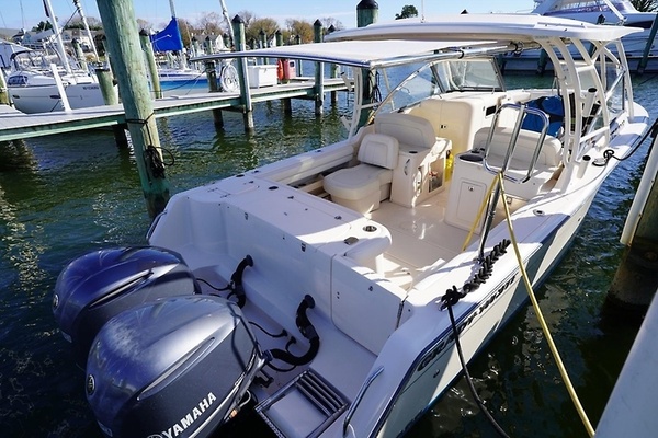 Starr 30ft Grady White Yacht For Sale