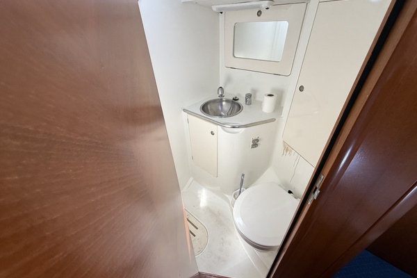 52ft Jeanneau Yacht For Sale