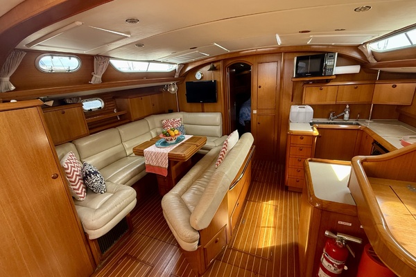52ft Jeanneau Yacht For Sale