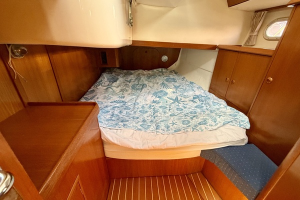 52ft Jeanneau Yacht For Sale