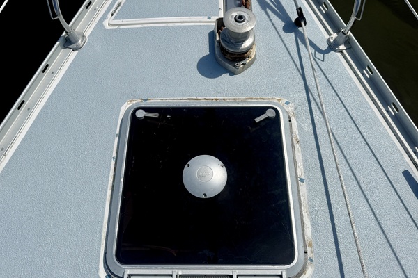 52ft Jeanneau Yacht For Sale