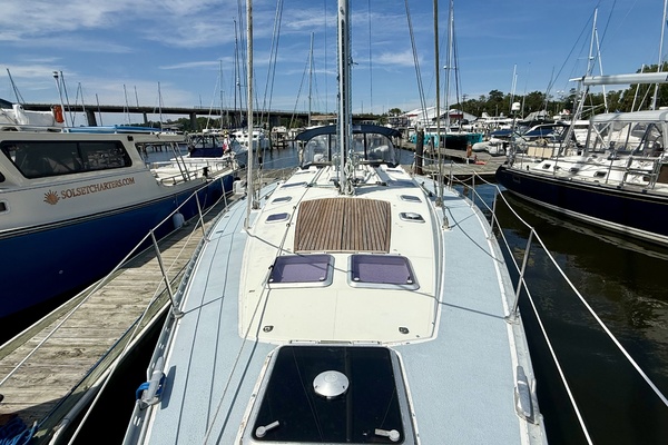 52ft Jeanneau Yacht For Sale