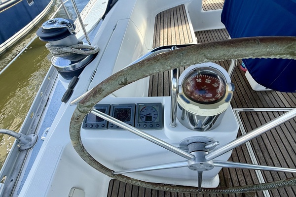 52ft Jeanneau Yacht For Sale