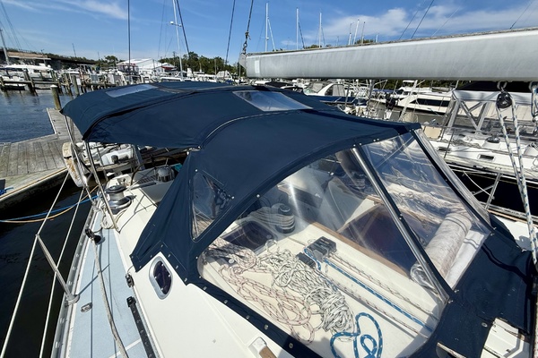 52ft Jeanneau Yacht For Sale
