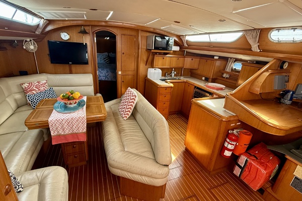 52ft Jeanneau Yacht For Sale
