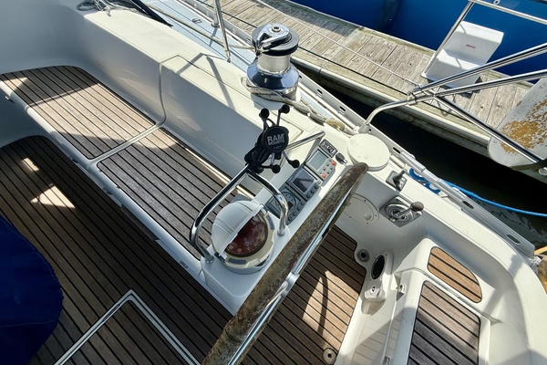 52ft Jeanneau Yacht For Sale