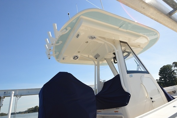 28ft Regulator Yacht For Sale