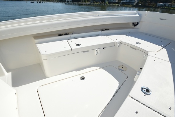28ft Regulator Yacht For Sale