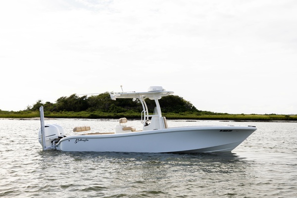 2017 Yellowfin 26 Hybrid