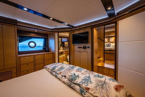 Sandana 53ft North Pacific Yacht For Sale