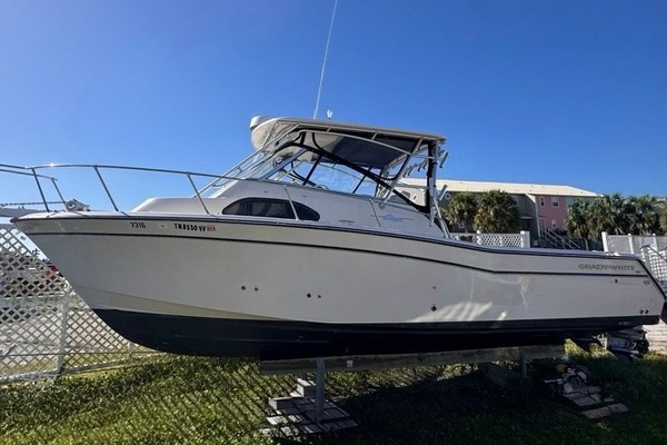 2006 Grady-White Marlin 300