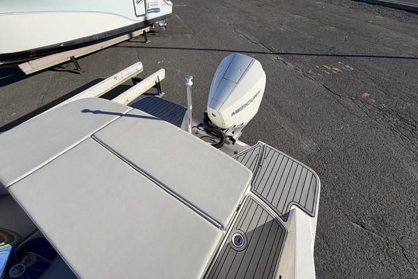 23ft Sea Ray Yacht For Sale