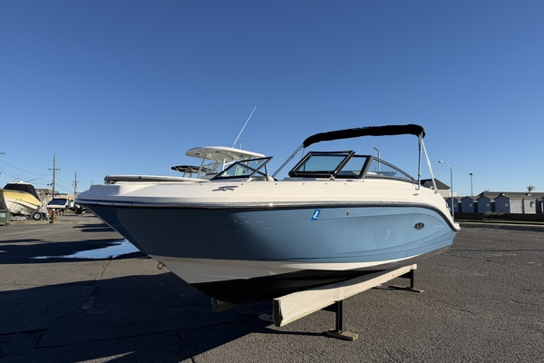 23ft Sea Ray Yacht For Sale