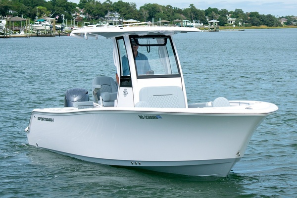 2026 Sportsman Open 212 Center Console