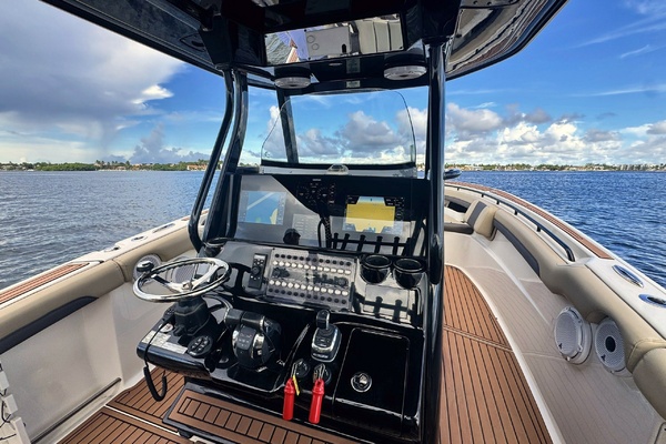 2019Tidewater 32 ft 320 CC Adventure