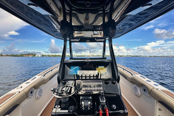 2019Tidewater 32 ft 320 CC Adventure
