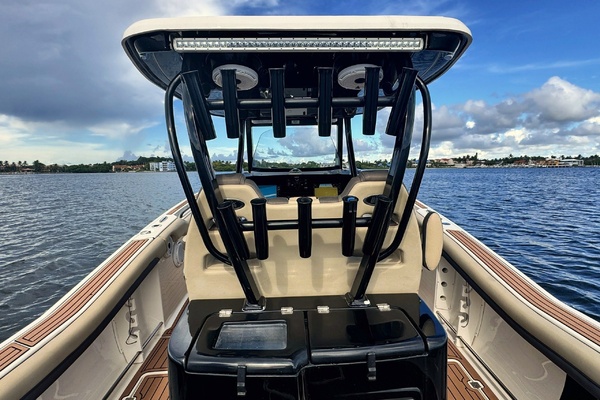 2019Tidewater 32 ft 320 CC Adventure