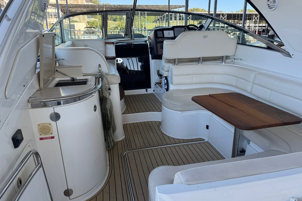 WILDER TIMES 37ft Cobalt Yacht For Sale