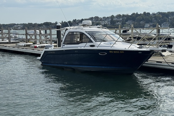 24ft Cutwater Yacht For Sale