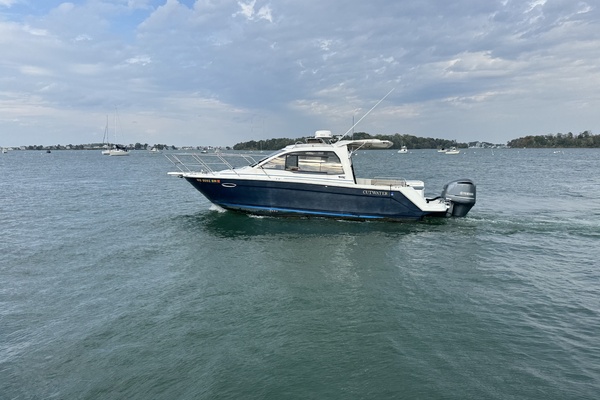 24ft Cutwater Yacht For Sale