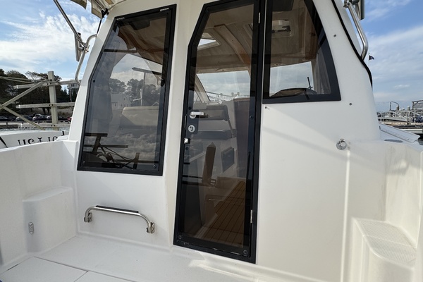 24ft Cutwater Yacht For Sale