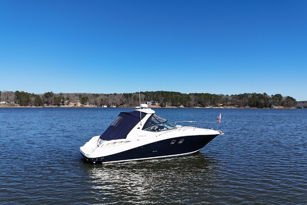 33ft Sea Ray Yacht For Sale