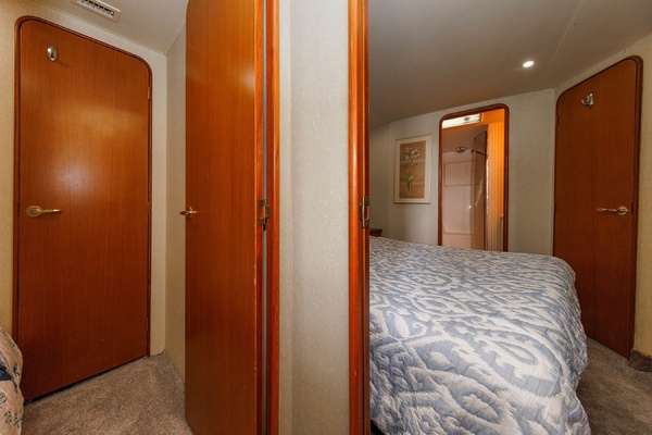 Keepin  It Reel 43ft Ocean Yachts Yacht For Sale