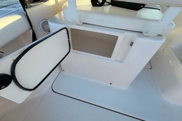 TIDE OVER 28ft Tiara Yachts Yacht For Sale