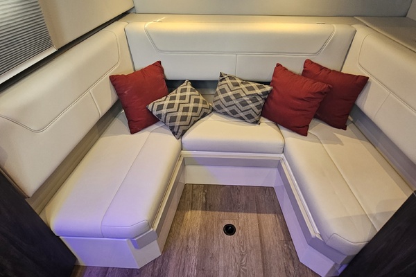 HALEYCHYRSTAL 38ft Formula Yacht For Sale