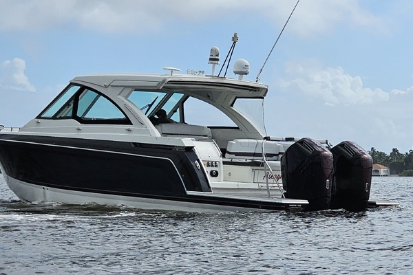 HALEYCHYRSTAL 38ft Formula Yacht For Sale