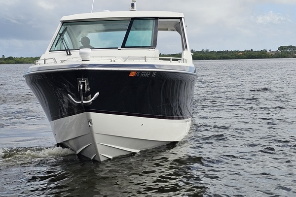 HALEYCHYRSTAL 38ft Formula Yacht For Sale