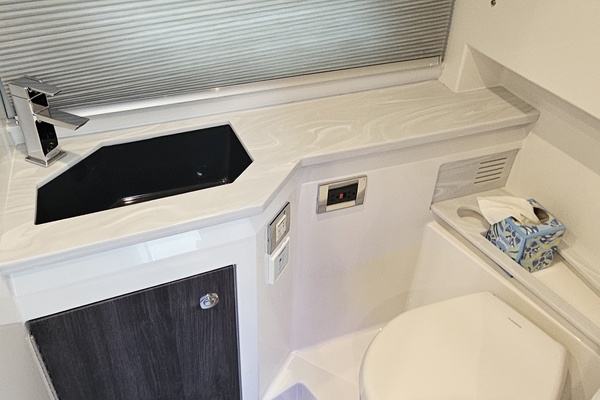 HALEYCHYRSTAL 38ft Formula Yacht For Sale