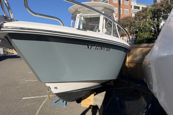 23ft Everglades Yacht For Sale