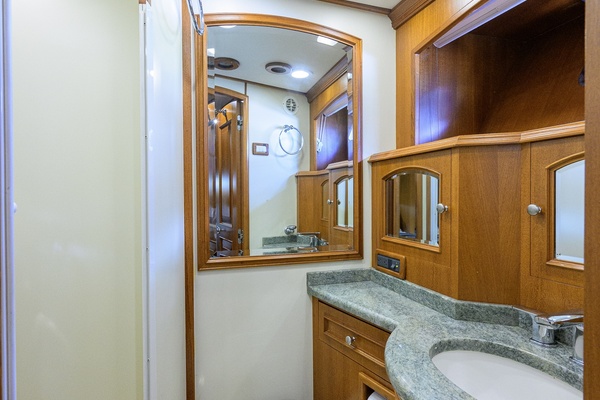 APRES SKI 72ft Grand Banks Yacht For Sale