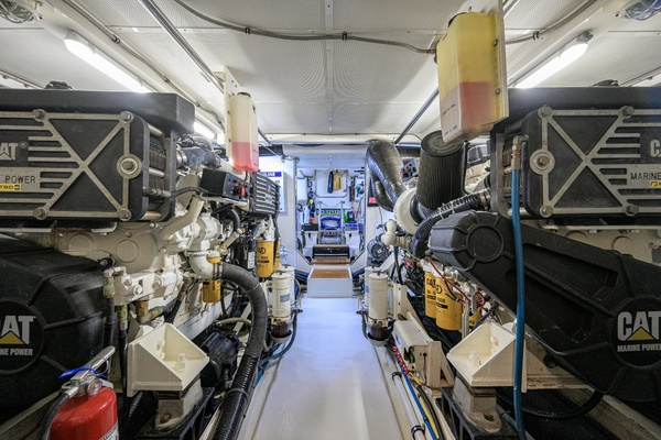 APRES SKI 72ft Grand Banks Yacht For Sale