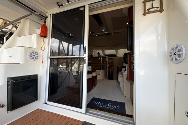 Barefoot Bliss 45ft Sea Ray Yacht For Sale