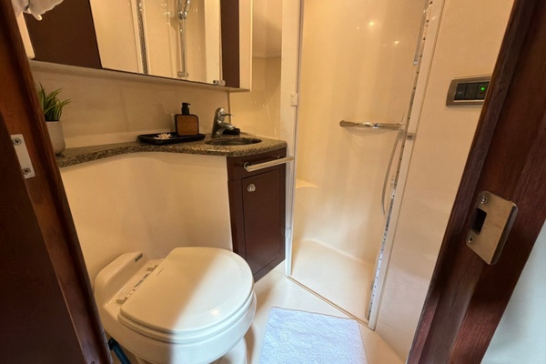 Barefoot Bliss 45ft Sea Ray Yacht For Sale