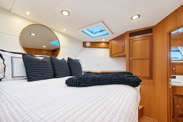 KNOT YET 80ft Marlow Yacht For Sale