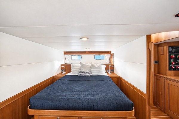 KNOT YET 80ft Marlow Yacht For Sale