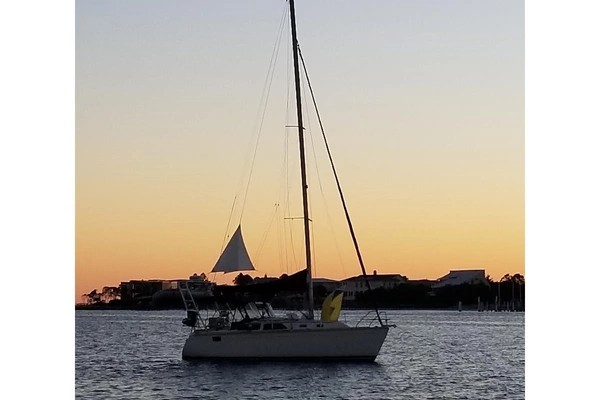 30-ft-Hunter-1991-30T-Knot Again Navarre Florida United States  yacht for sale