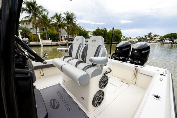 27ft ShearWater Yacht For Sale