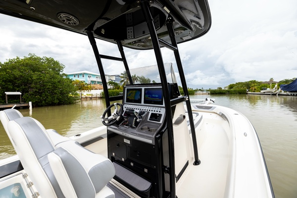 27ft ShearWater Yacht For Sale