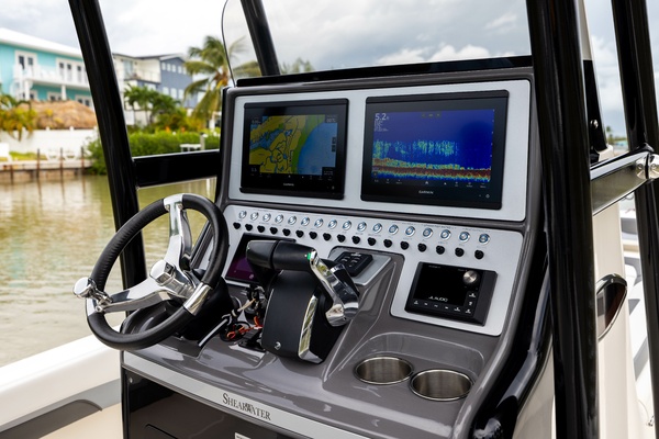 27ft ShearWater Yacht For Sale