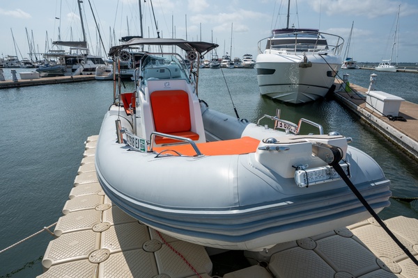 21ft Zodiac Yacht For Sale