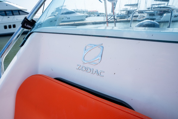 21ft Zodiac Yacht For Sale