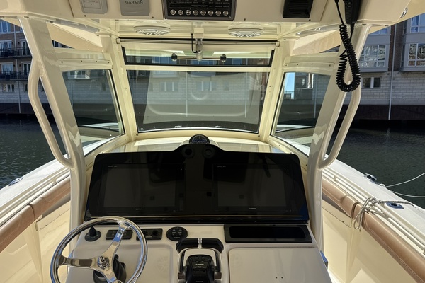 2018Scout 35 ft 350 LXF